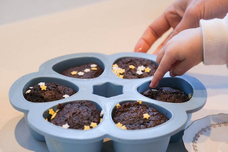 BEABA Multiportions™ 5oz Silicone Tray – Rain