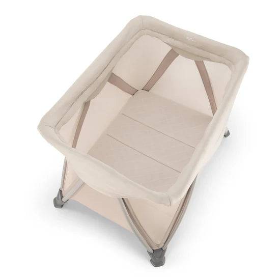 Nuna SENA Aire Playard with Zip-Off Bassinet + Changer (One Box) - Biscotti