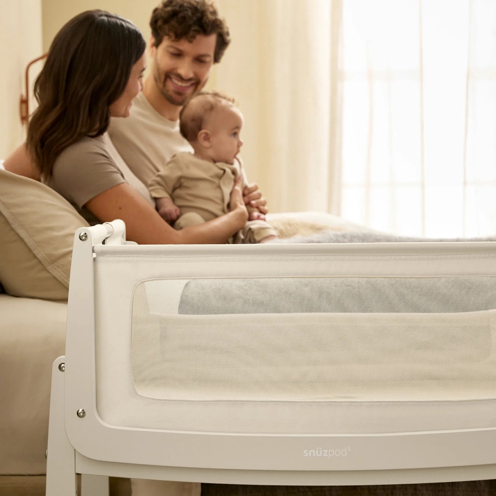 SnuzPod5 Bedside Crib - Cashmere