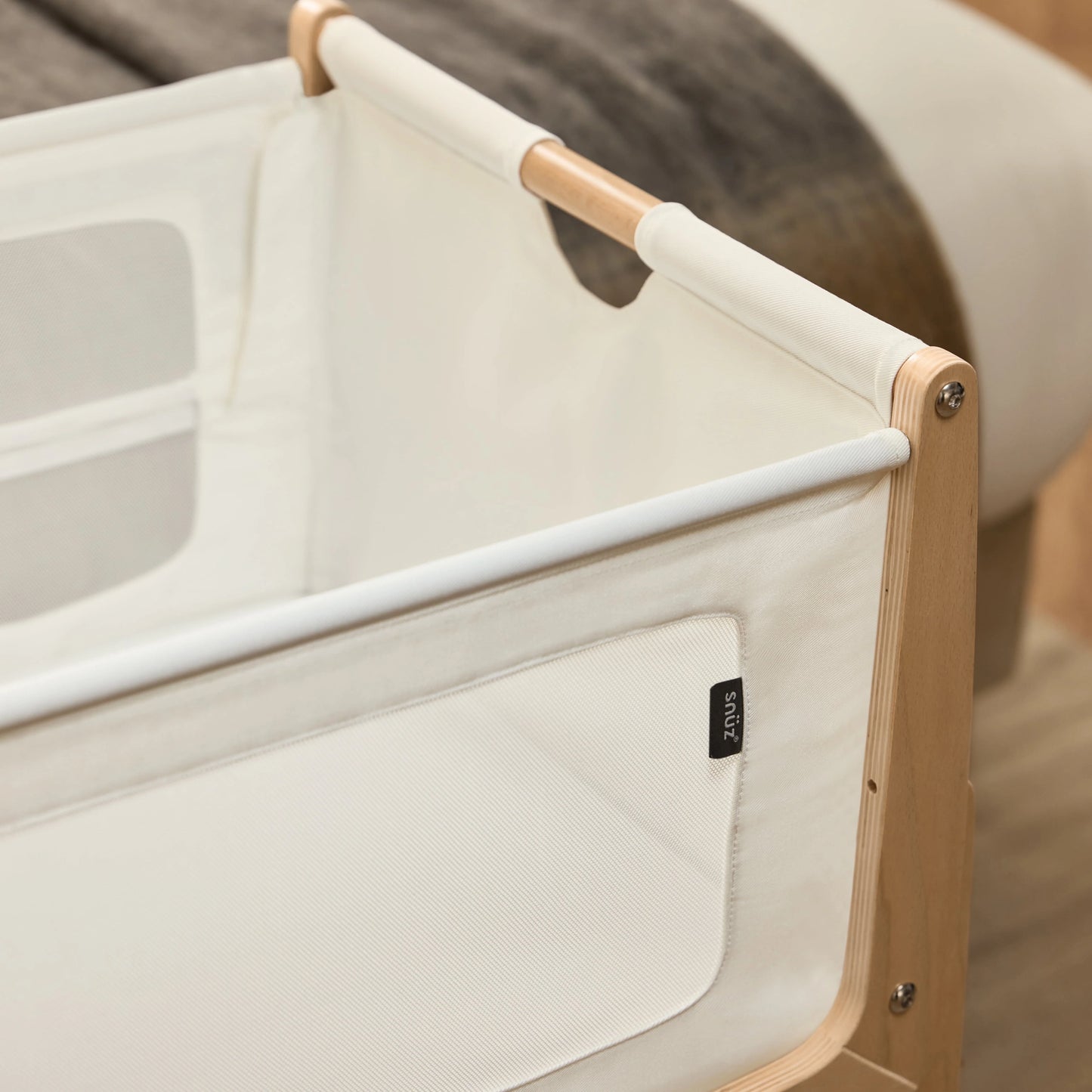 SnuzPod5 Bedside Crib - Natural