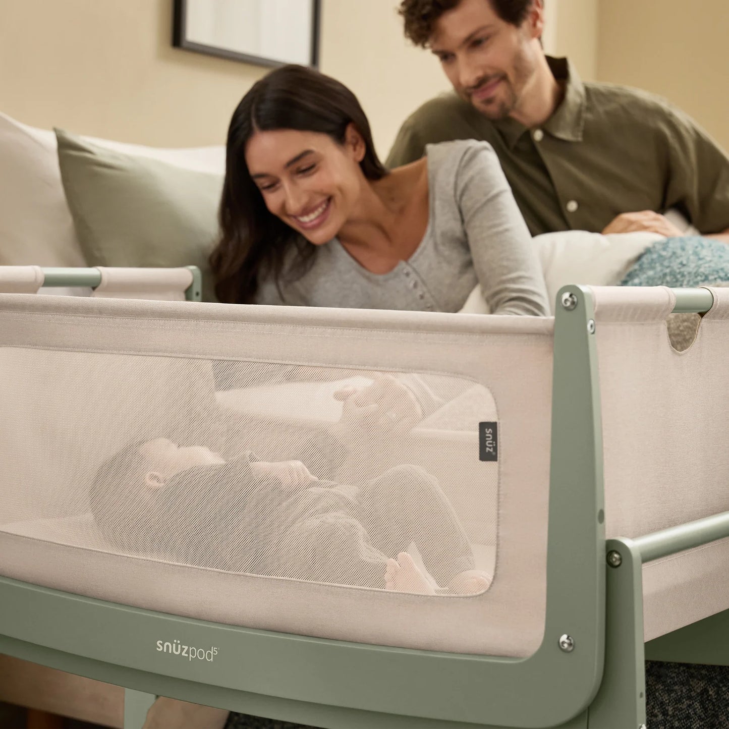 SnuzPod5 Bedside Crib - Sage