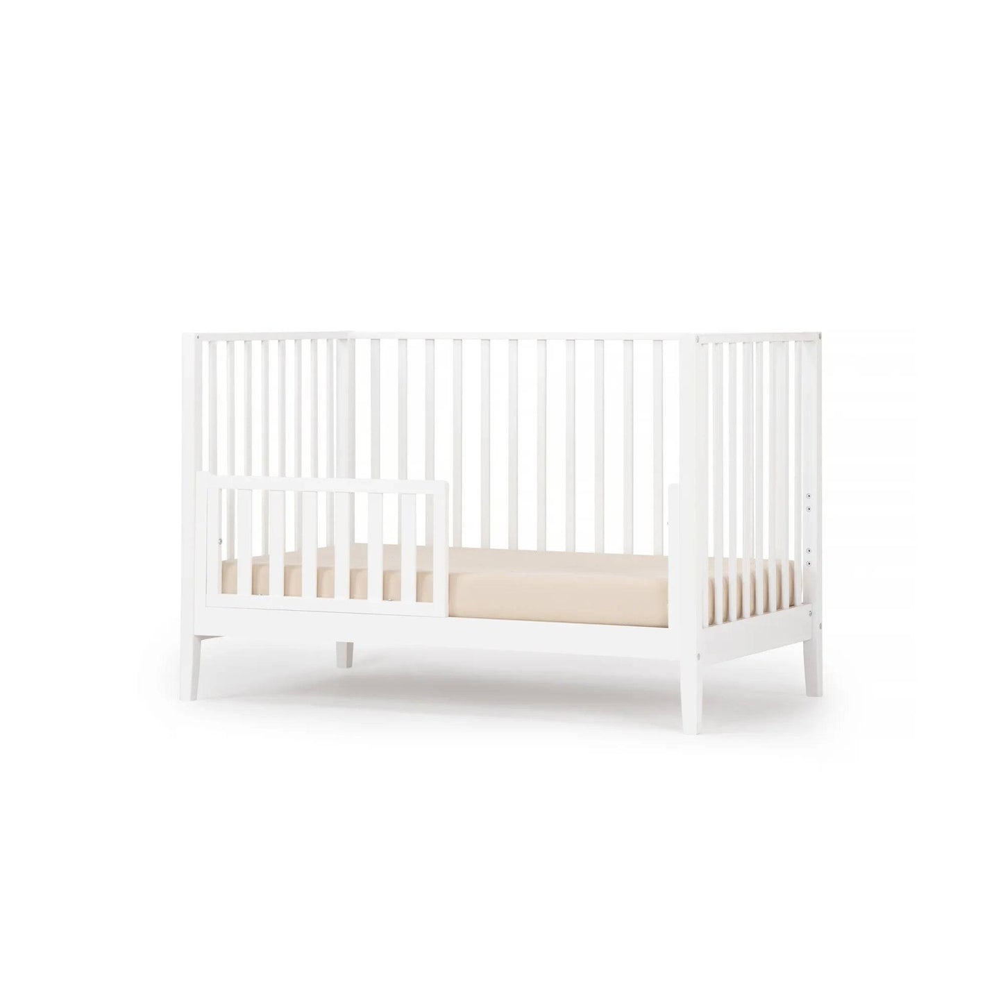 Dadada LaLa 3-in-1 Convertible Crib - White