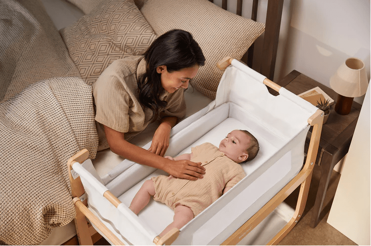 SnuzPod4 Bedside Crib - Espresso - Traveling Tikes 