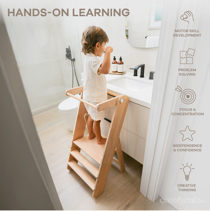 Comfy Kids Kids Step Stool for Ages 3+ in Natural Wood