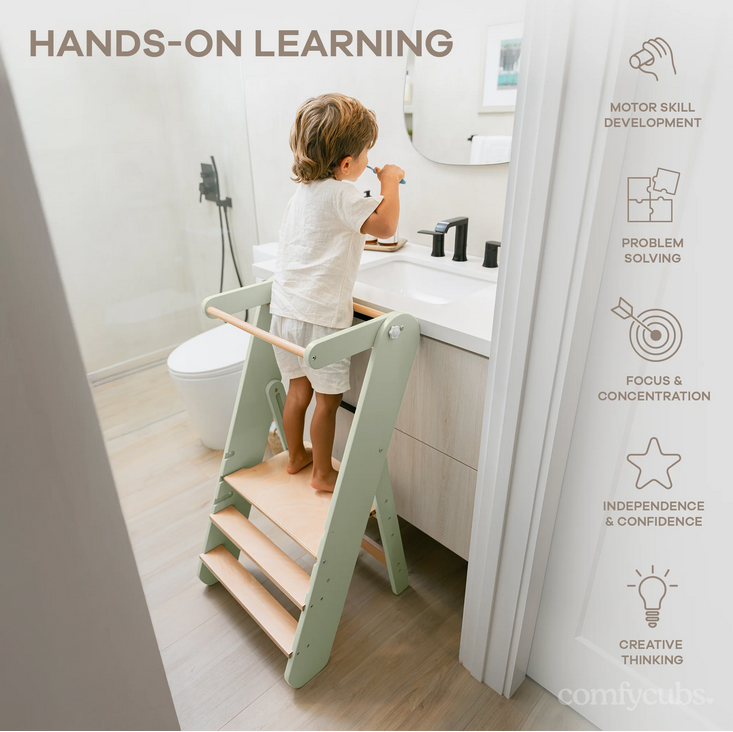 Comfy Kids Kids Step Stool for Ages 3+ in Sage