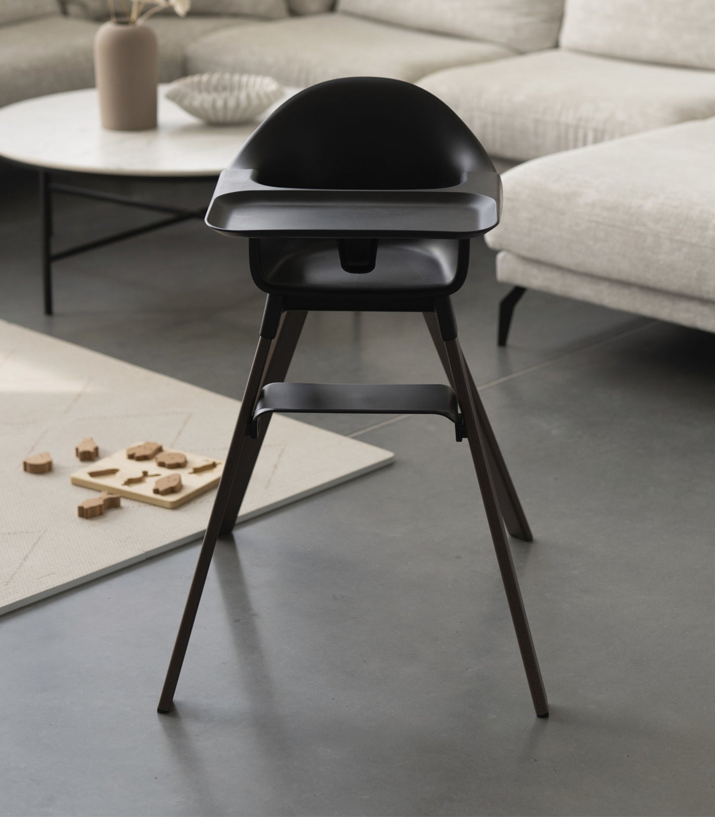 Stokke Clikk High Chair - Black / Warm Brown