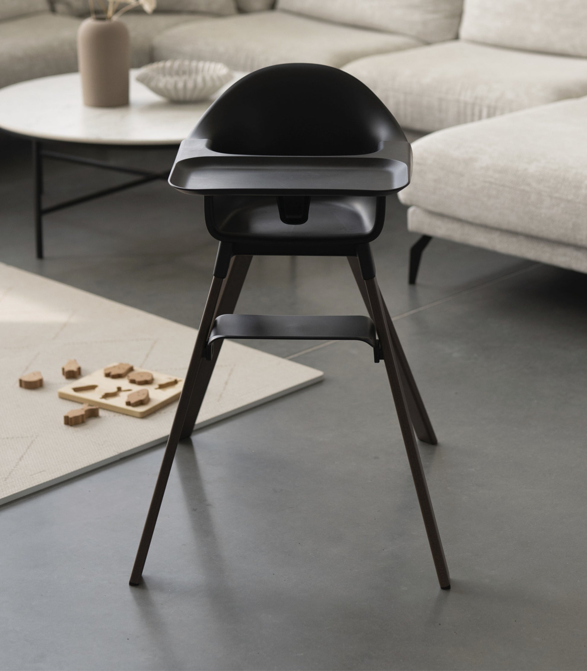 Stokke Clikk High Chair - Black / Warm Brown