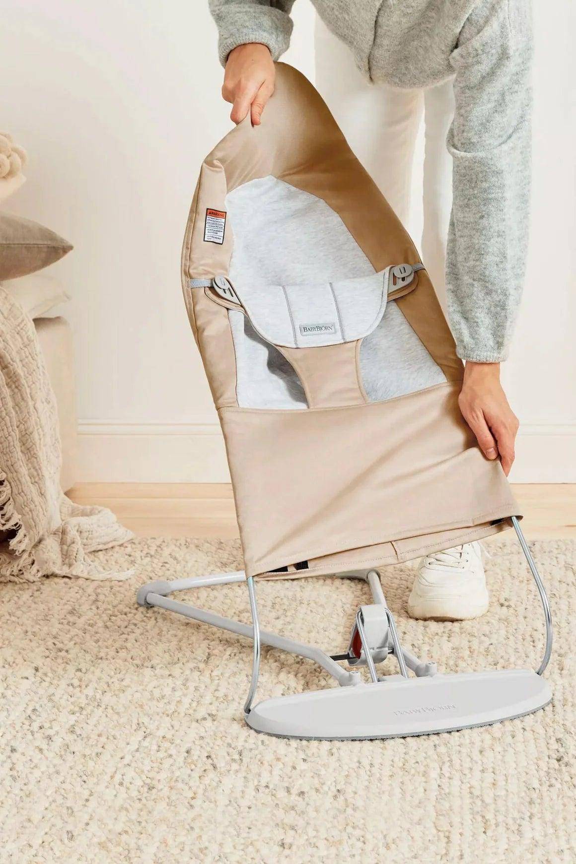 Baby Bjorn Bouncer Balance Soft -Beige/Grey - Traveling Tikes 