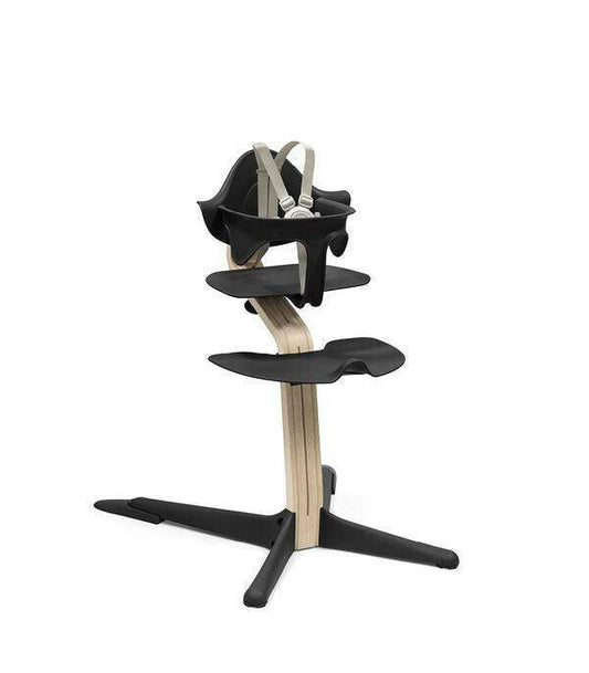 Nomi Highchair - Black/Natural - Traveling Tikes 