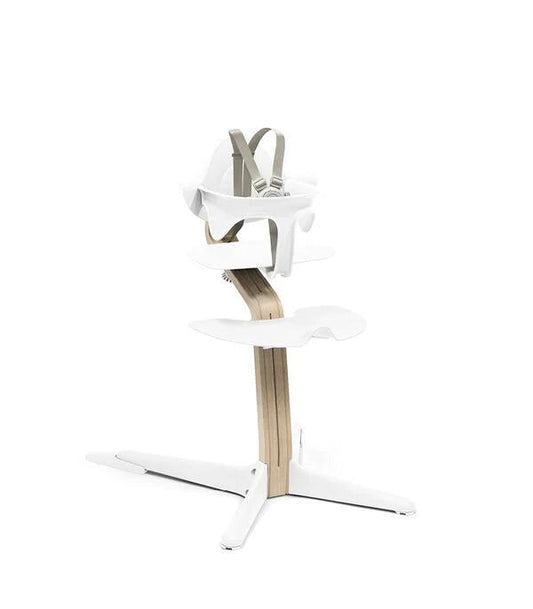 Nomi Highchair - White/Natural - Traveling Tikes 