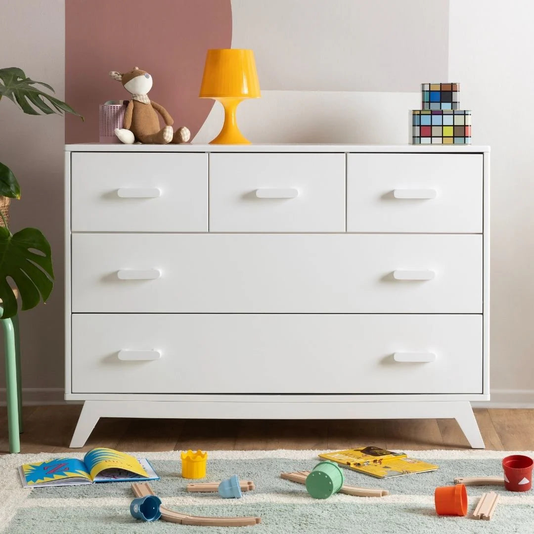 Dadada Soho 5-Drawer Nursery Dresser - White