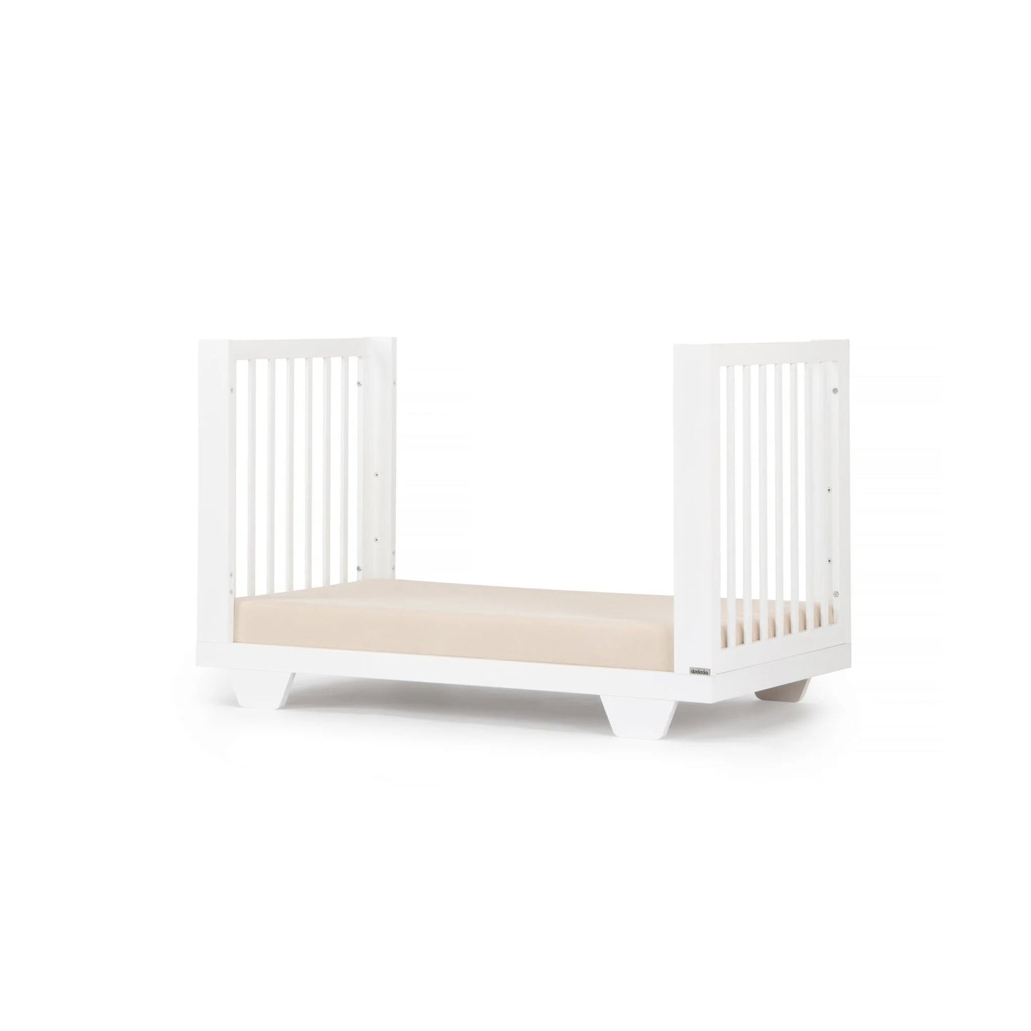 Dadada Spirit Spirit 8-in-1 Convertible Crib - White