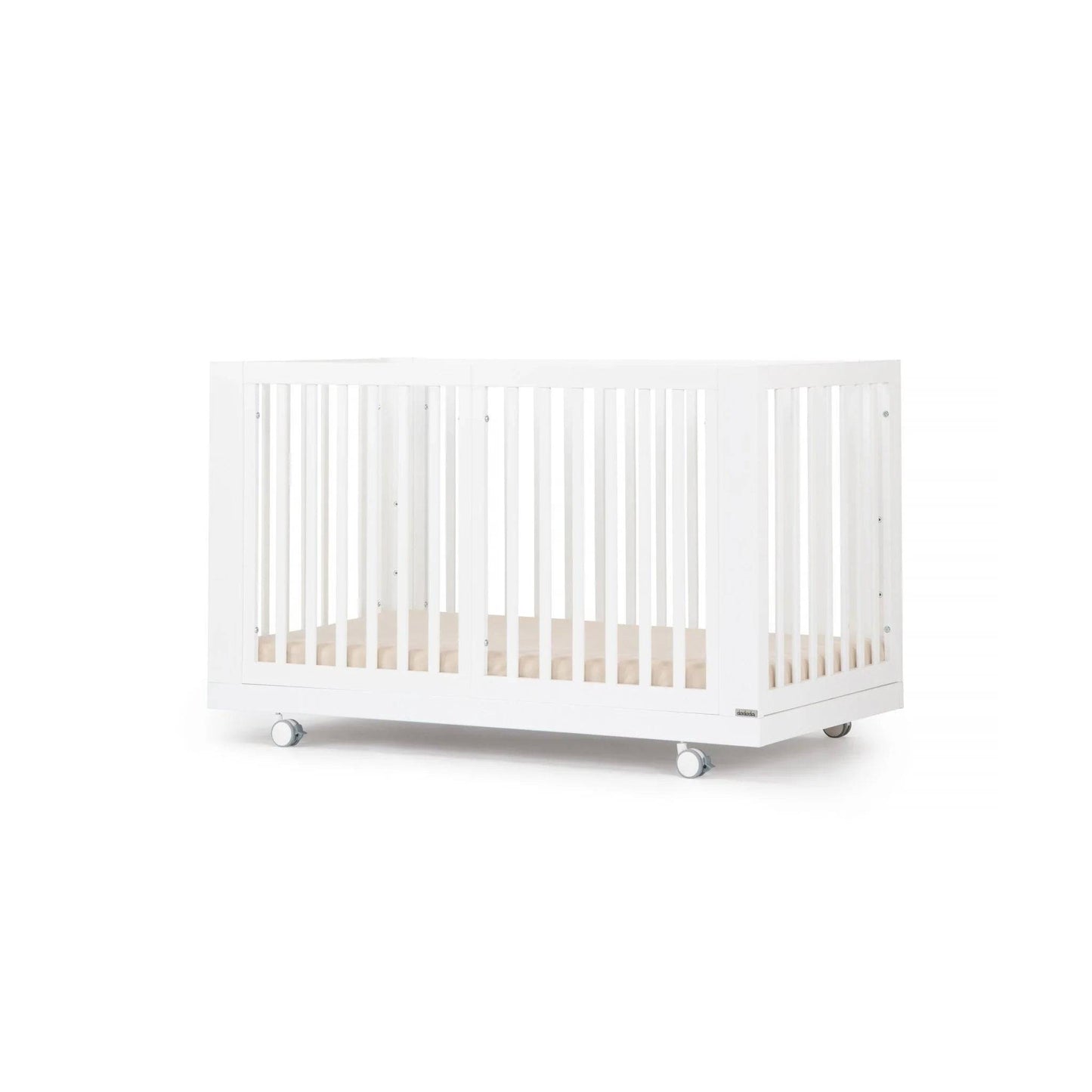 Dadada Spirit Spirit 8-in-1 Convertible Crib - White