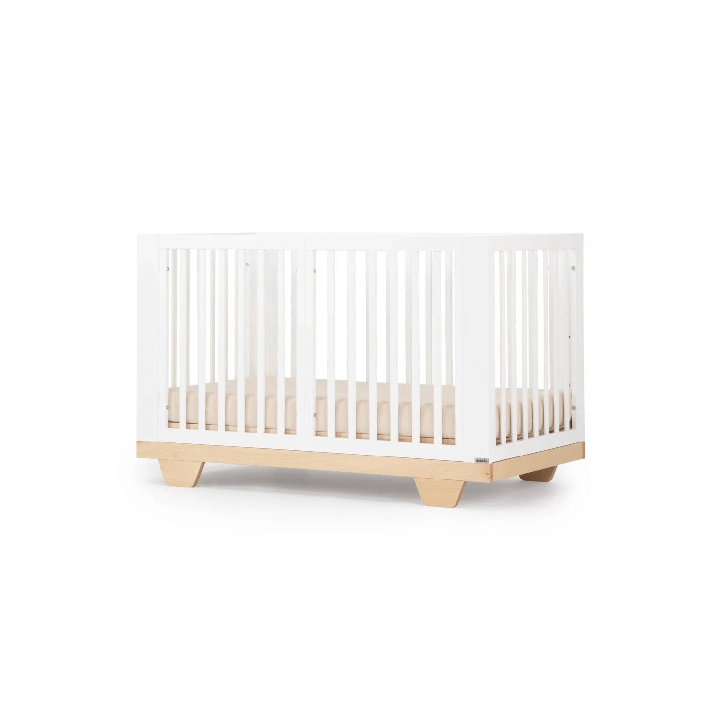 Dadada Spirit Spirit 8-in-1 Convertible Crib - White + Natural