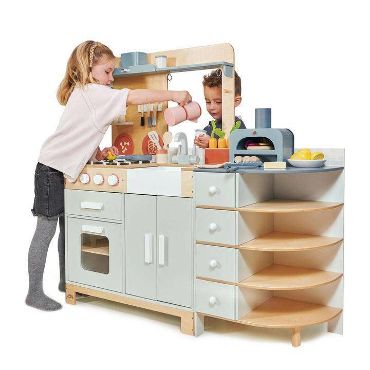 Tender Leaf La Fiamma Grand Kitchen - Traveling Tikes 