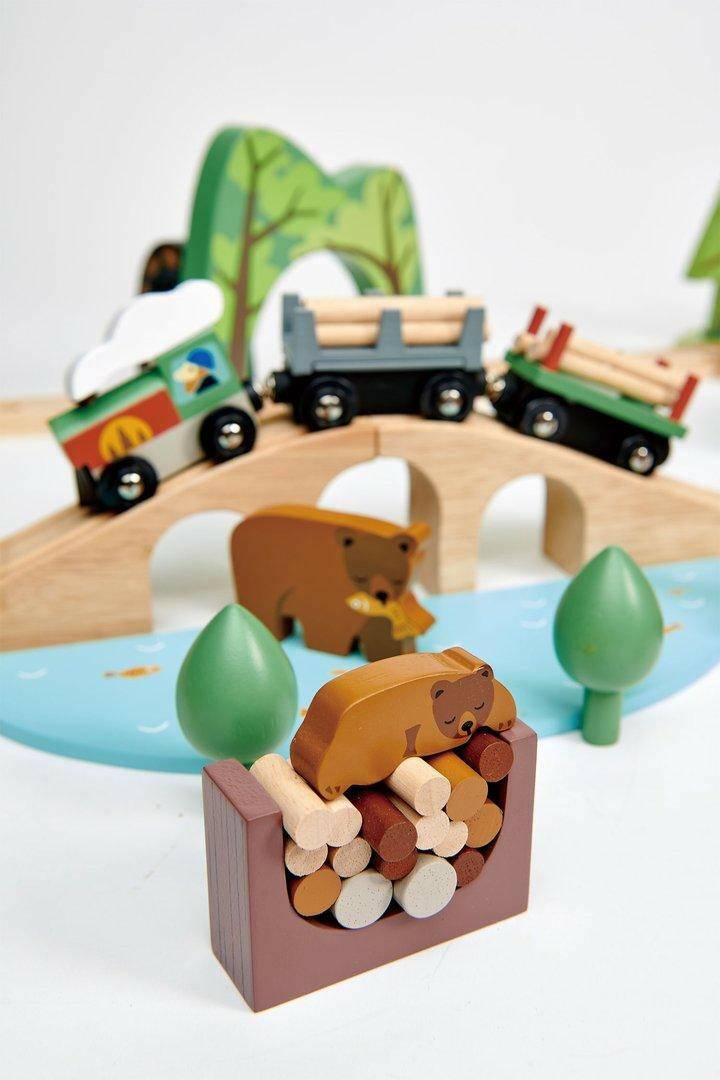 Tender Leaf Toys Wild Pines Train Set - Traveling Tikes 