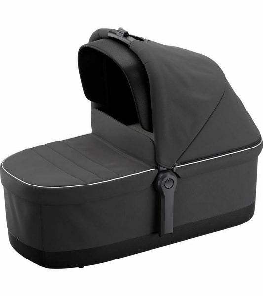 Thule Sleek Bassinet - Shadow Grey - Traveling Tikes 