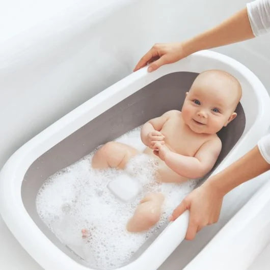 OXO Splash & Store Bathtub