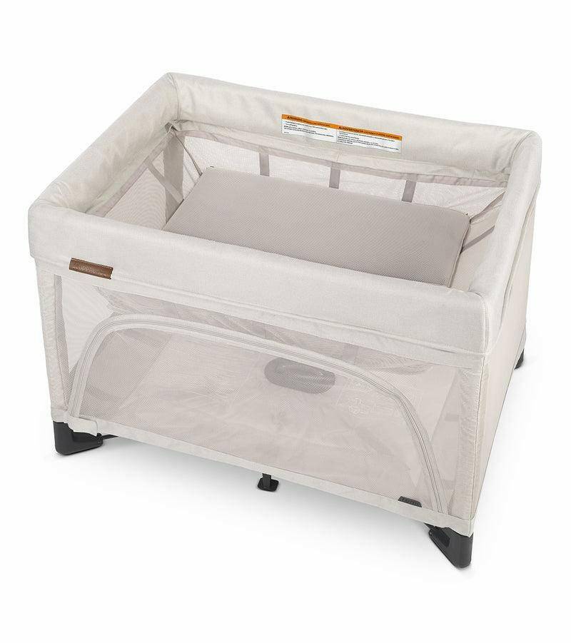 UPPAbaby REMI Playard - Charlie (Sand Melange)