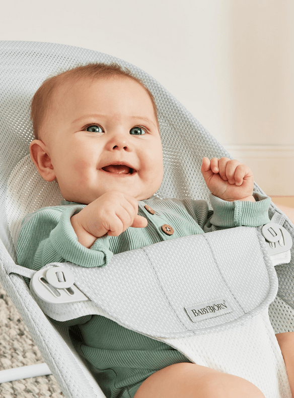 Baby Bjorn Bouncer Bliss Mesh - Silver/White - Traveling Tikes 