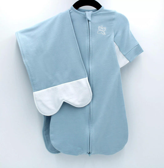 The Butterfly Swaddle - Blue Dream Sky - Small (7-12 lbs.) - Traveling Tikes 